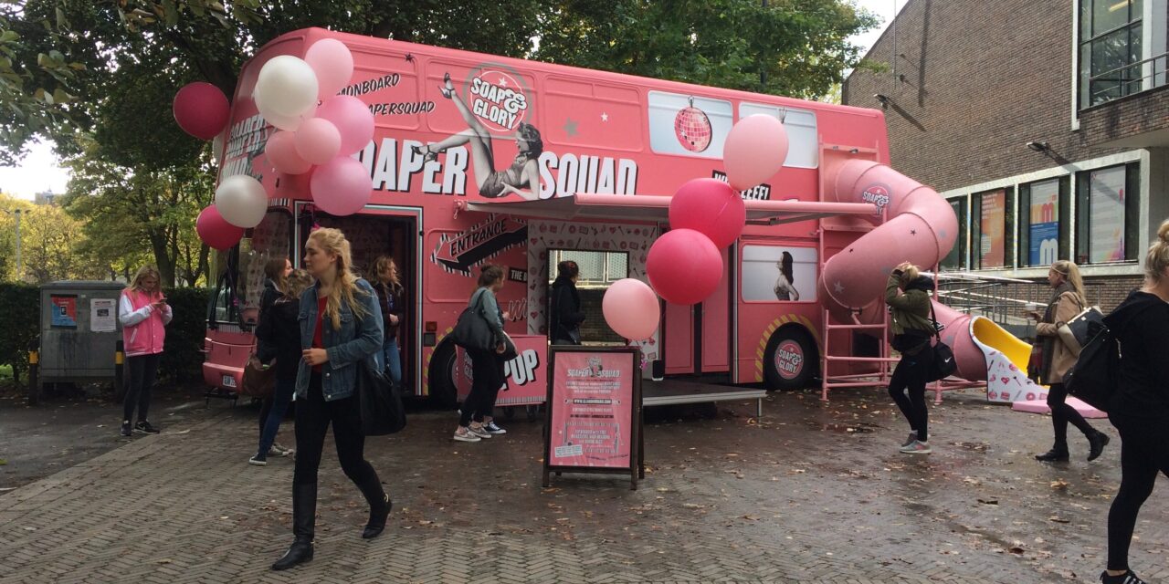 Soap and Glory Bus Comes to Liverpool