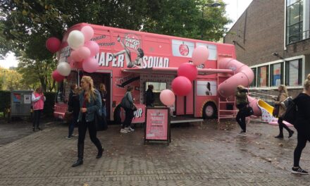 Soap and Glory Bus Comes to Liverpool
