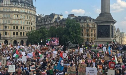 250,000 Join the Carnival of Resistance Against Trump