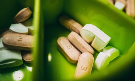 4 Reasons to Consider Dr. Ryan Shelton’s Natural Supplement Treatments